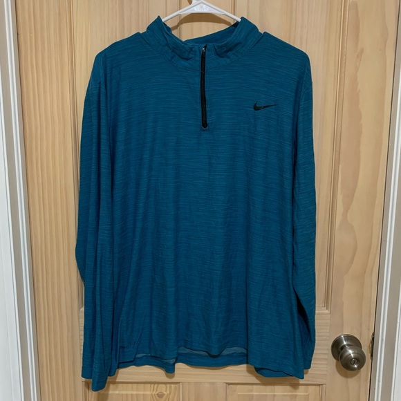 NIKE  Swoosh!  1/4 Zip  Running / Jogging  Long Sleeve Pullover XL - Picture 2 of 5